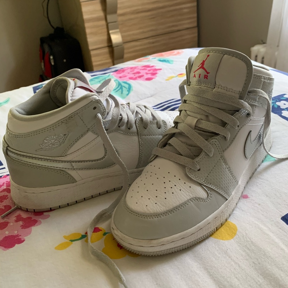Air Jordan 1 mid Gs